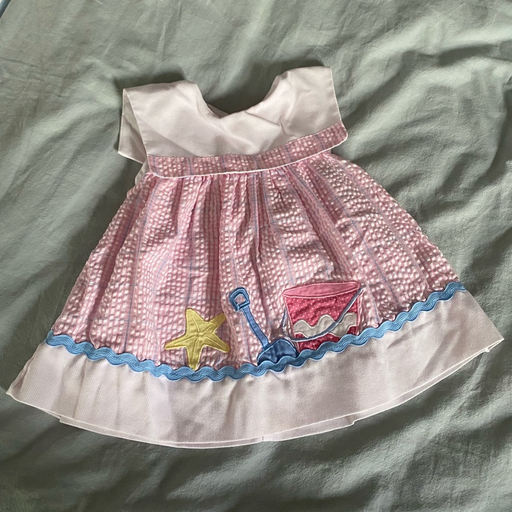 Adorable beach dress 🏖